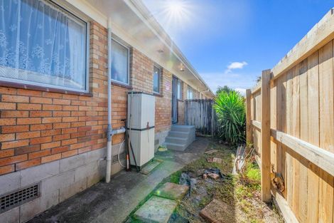 Photo of property in 6/79 Glendale Road, Glen Eden, Auckland, 0602