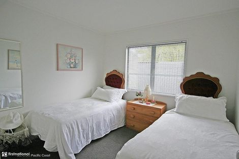 Photo of property in 107b Ocean Road, Whangamata, 3620