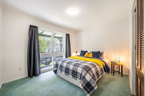 Photo of property in 3 Mcenroe Grove, Naenae, Lower Hutt, 5011