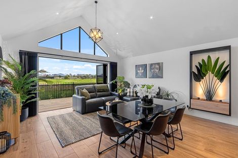 Photo of property in 38 Stationmasters Way, Prebbleton, 7604