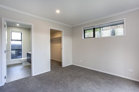 Photo of property in 12 Porokaiwhiri Avenue, Helensville, 0800