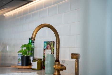 Photo of property in 5 Armour Avenue, Mount Victoria, Wellington, 6011