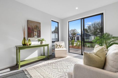 Photo of property in 2 Lily Pond Lane, Haruru, 0204