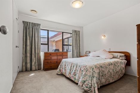 Photo of property in 10 Tatyana Place, Massey, Auckland, 0614