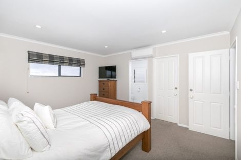 Photo of property in 16 Friesian Place, Grandview Heights, Hamilton, 3200