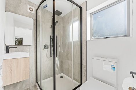 Photo of property in 7 Vipond Road, Stanmore Bay, Whangaparaoa, 0932