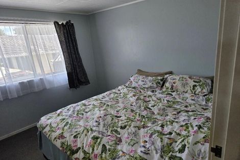Photo of property in 2/162 Finlayson Avenue, Clendon Park, Auckland, 2103