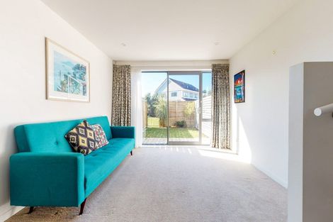 Photo of property in 15/2u Stone Street, Miramar, Wellington, 6022