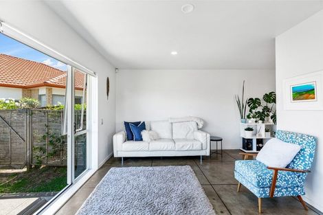 Photo of property in 21 Hendrika Court, Hobsonville, Auckland, 0618