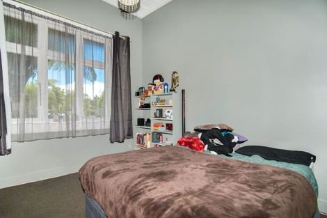 Photo of property in 150 Derby Street, Westport, 7825