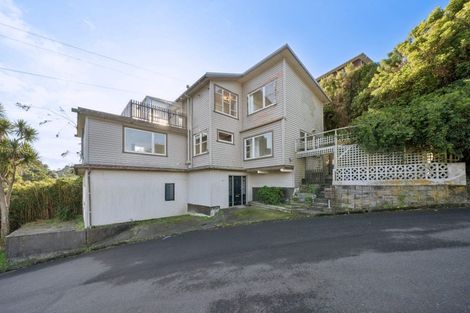 Photo of property in 1 Hallewell Crescent, Johnsonville, Wellington, 6037