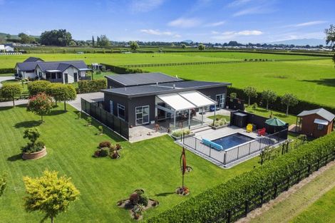 Photo of property in 58 Redoubt Road, Cambridge, 3495