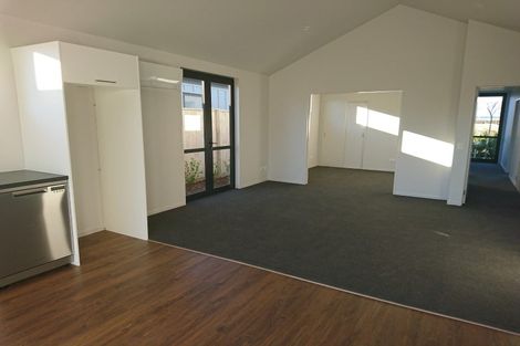 Photo of property in 32 Glen Dene Crescent, Wanaka, 9305