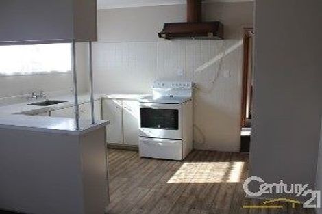 Photo of property in 37 Catkin Crescent, Papatoetoe, Auckland, 2025