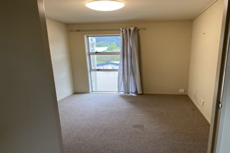 Photo of property in 3f6- Wilford Street, Wallaceville, Upper Hutt, 5018