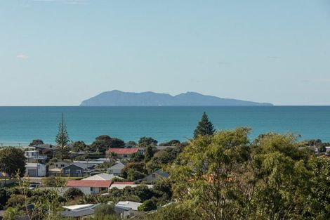 Photo of property in 27 Tohora View, Waihi Beach, 3611