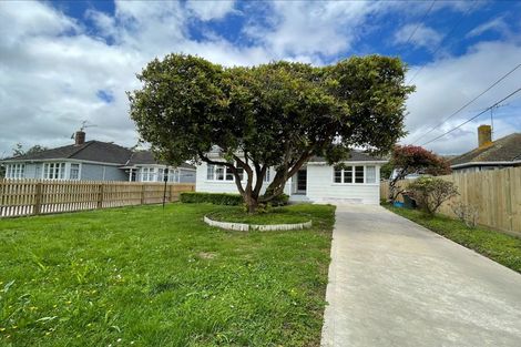 Photo of property in 22 Pearce Crescent, Taita, Lower Hutt, 5011