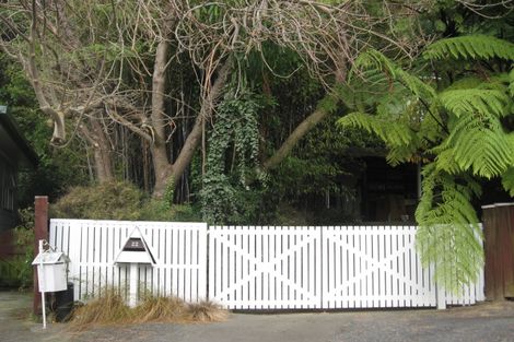 Photo of property in 22 Mamaku Street, Paraparaumu, 5032