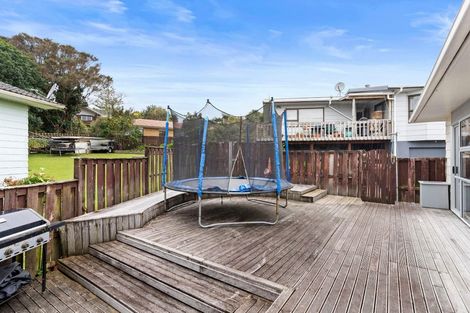 Photo of property in 14 Waari Avenue, Sunnyvale, Auckland, 0612