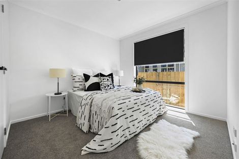 Photo of property in 2u1 Searancke Place, Fairfield, Hamilton, 3214