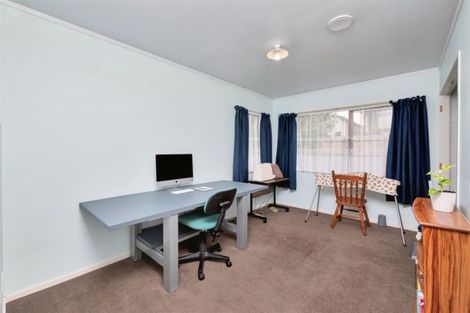 Photo of property in 6 Don Buck Road, Massey, Auckland, 0614