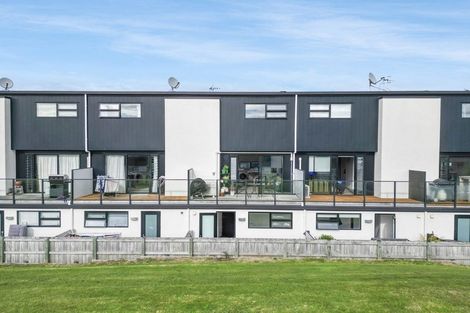 Photo of property in 3/18 Ashley Place, Papamoa Beach, Papamoa, 3118