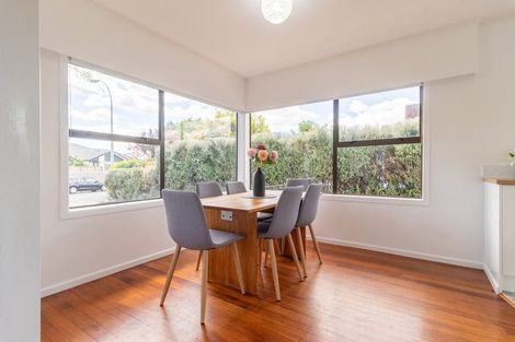 Photo of property in 6 Bowen Place, St Andrews, Hamilton, 3200