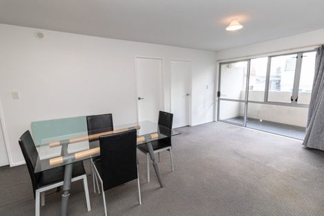 Photo of property in 4/27 Drummond Street, Mount Cook, Wellington, 6021