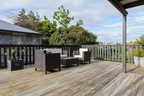 Photo of property in 8 Surrey Lane, Glenview, Hamilton, 3206