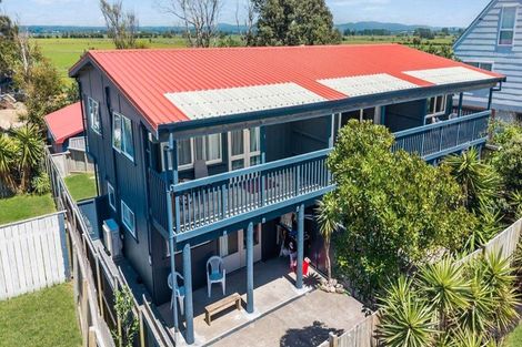 Photo of property in 1/130 Pukehina Parade, Pukehina, 3189