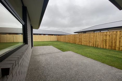 Photo of property in 37 Cousins Street, Woodend, 7691