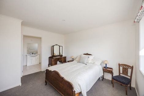 Photo of property in 6 Mersey Street, South Hill, Oamaru, 9400