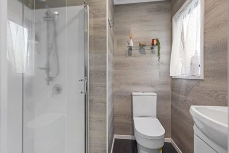 Photo of property in 124a Osprey Drive, Welcome Bay, Tauranga, 3112