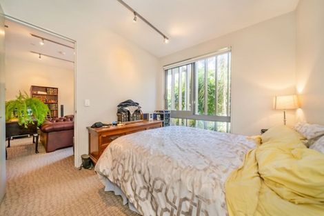 Photo of property in Masina Apartments, 107/80u Riddiford Street, Newtown, Wellington, 6021