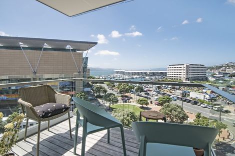 Photo of property in Piermont Apartments, 5e/82 Cable Street, Te Aro, Wellington, 6011