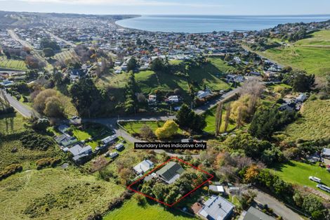 Photo of property in 42 Jessop Street, South Hill, Oamaru, 9400
