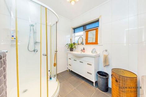 Photo of property in 43 Beach Road, Pahurehure, Papakura, 2113