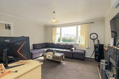 Photo of property in 27a Wilford Street, Wallaceville, Upper Hutt, 5018
