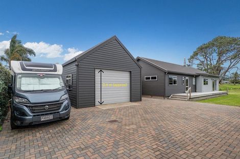 Photo of property in 107 Benjamin Place, Matarangi, Whitianga, 3592