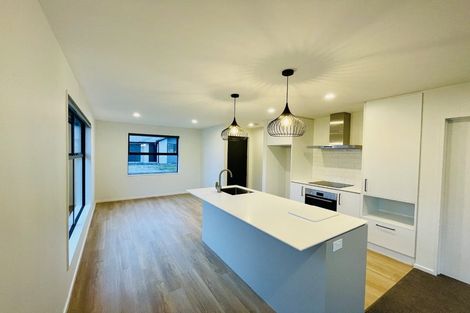 Photo of property in 5 Oakvale Lane, Halswell, Christchurch, 8025