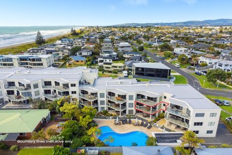 Photo of property in 203/178 Marine Parade, Mount Maunganui, 3116