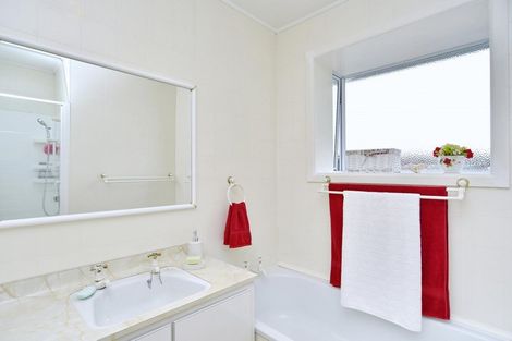 Photo of property in 74a Randolph Street, Woolston, Christchurch, 8062