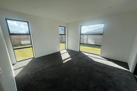 Photo of property in 9 Ivan Mauger Place, Rolleston, 7615