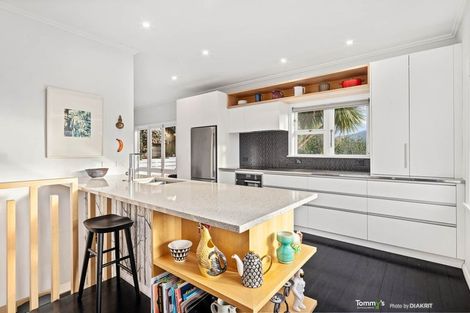 Photo of property in 32 Rose Street, Wadestown, Wellington, 6012