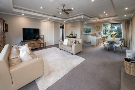 Photo of property in 11 Mcfarlane Terrace, Wanaka, 9305