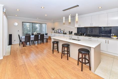 Photo of property in 49 Charlestown Drive, Flat Bush, Auckland, 2019
