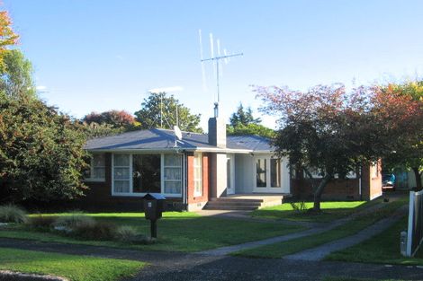 Photo of property in 6 Maisie Place, Tokoroa, 3420