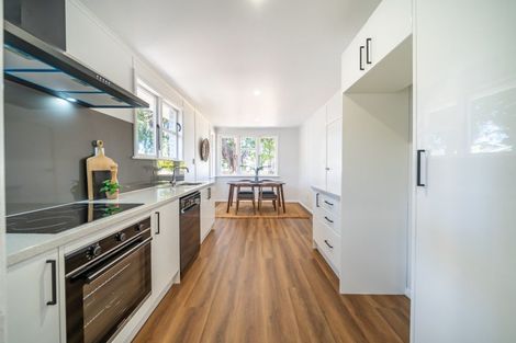 Photo of property in 14f1- Holdsworth Avenue, Trentham, Upper Hutt, 5018