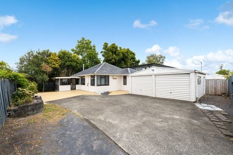 Photo of property in 12 Pomaria Road, Henderson, Auckland, 0610