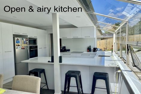 Photo of property in 23 Nevada Avenue, Pakuranga Heights, Auckland, 2010